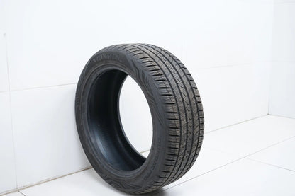 1x All-weather winter tire Vredestein 255 45 19 inch approx. 7m 24DOT