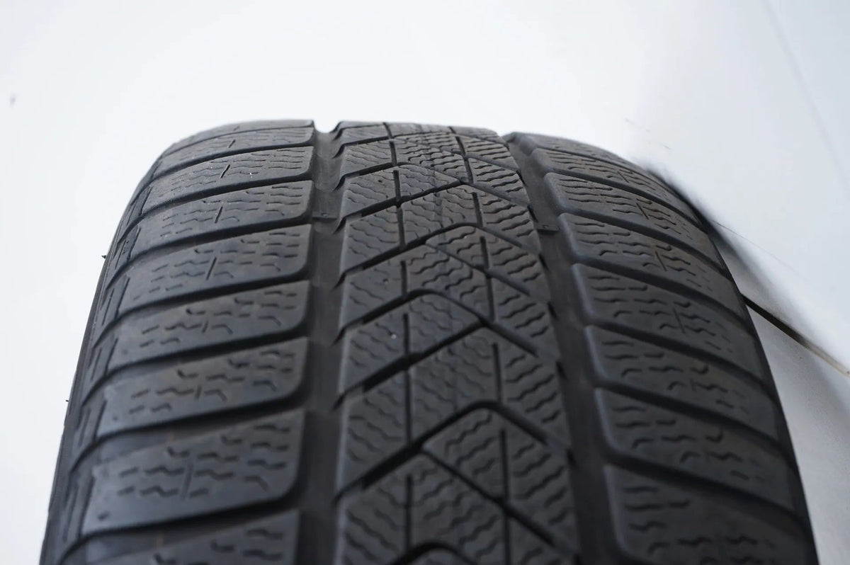 Mercedes C-Class W206 winter tires, winter wheels, 18 inch Detailansicht 12