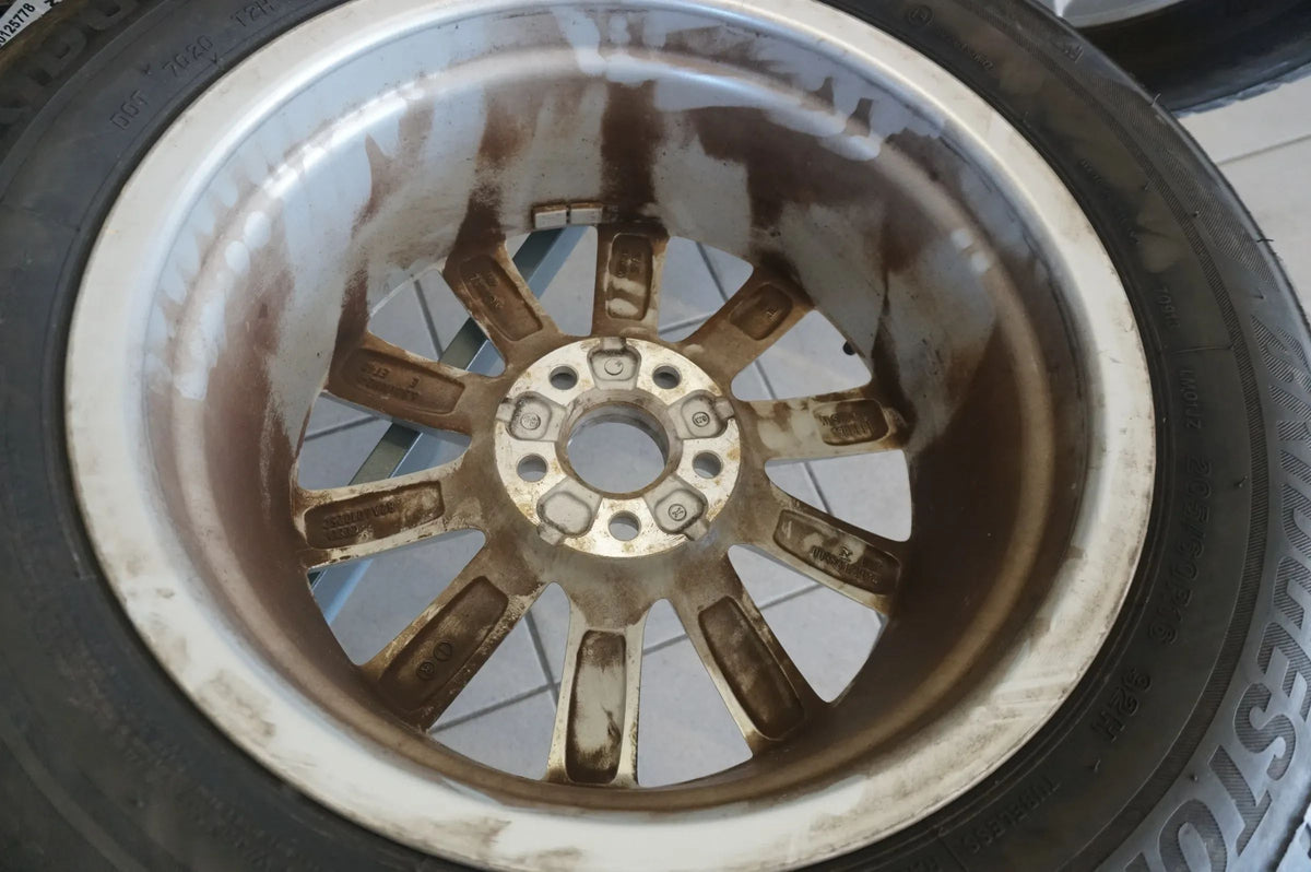 Original Audi A1 GB Citycarver Allstreet vinterhjul vinterdæk 205 60 R16 8mm Detaljevisning 7