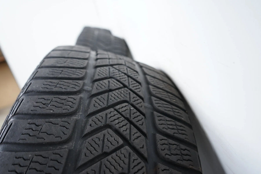 Mercedes EQE W295 V295 Winterreifen Winterräder 255 45 19 Zoll A2954011200