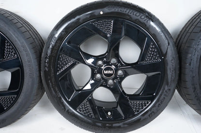 MINI Aceman J05 ruote estive pneumatici estivi 225 45 18 pollici 985 5A90F48