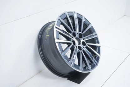 1 x BMW řady 2 Active U6 U06 hliníkový disk 17 palců 833 6891174 5A094B2