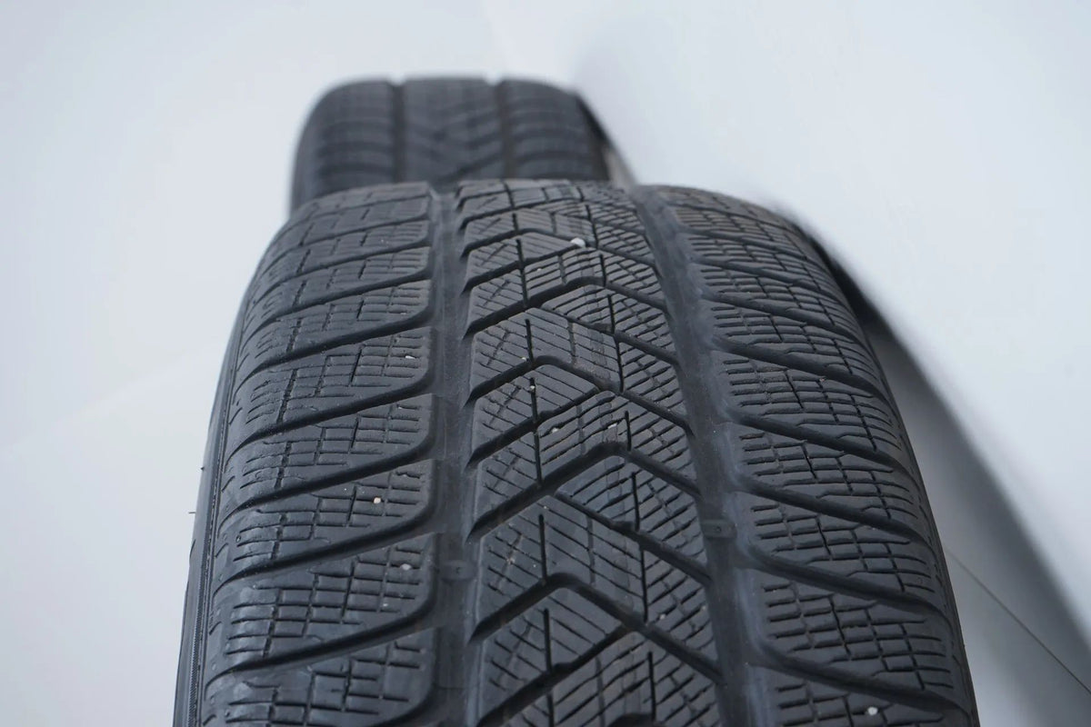 Land Rover Range Velar winter tires/wheels 255/55/19 inch Detailansicht 11