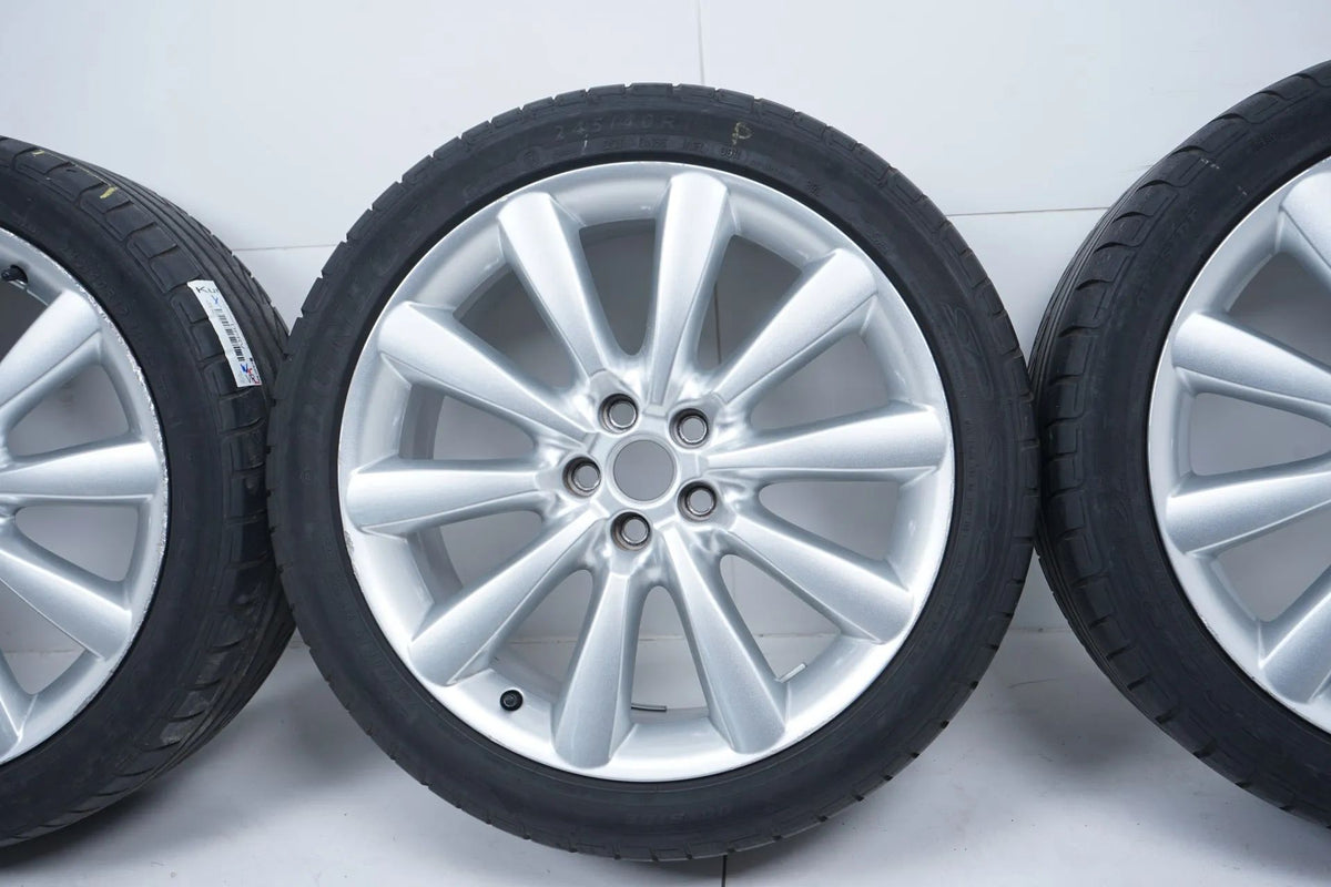 Original Jaguar XF 19 inch alloy wheels summer wheels summer tires 245 40 R19 Detailansicht 9
