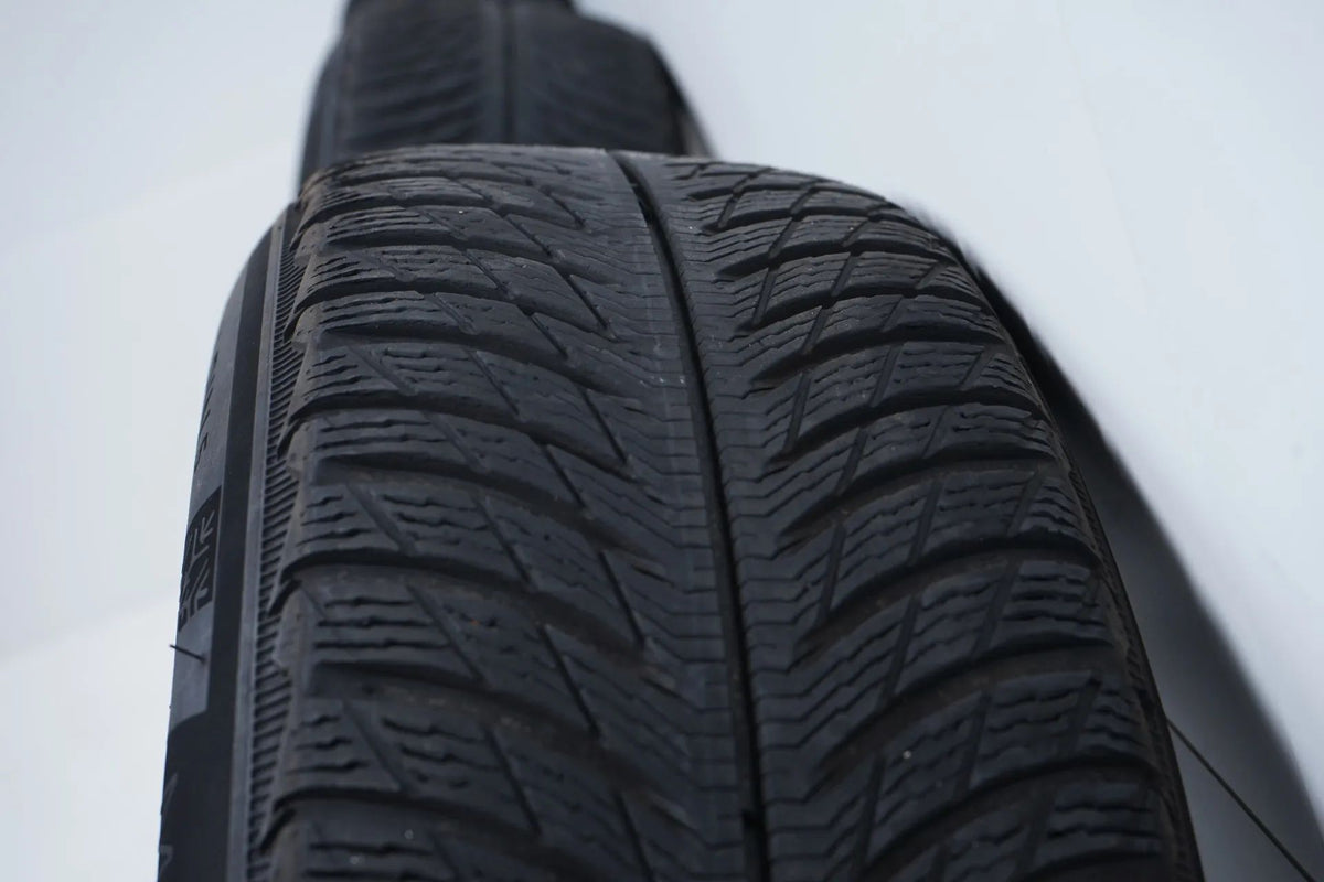 Mercedes GLA GLB H247 winter wheels winter tires 215 65 17 inch Detailansicht 10