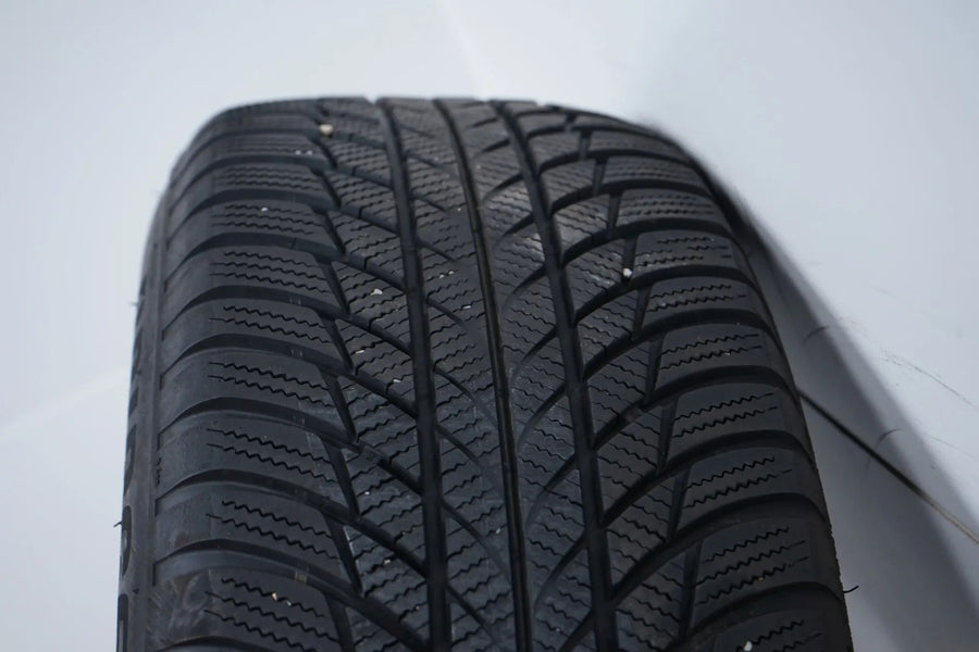 Audi Q3 83A F3 winter tires/wheels 215/65/17 inch