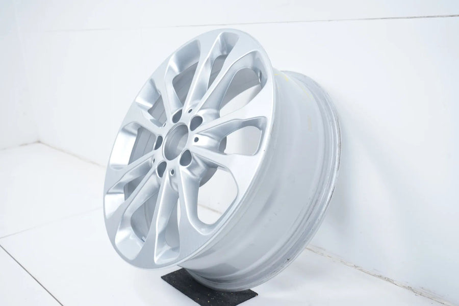 1 x Mercedes GLA-klasse W156 X156 lichtmetalen velg 17 inch A1564011700