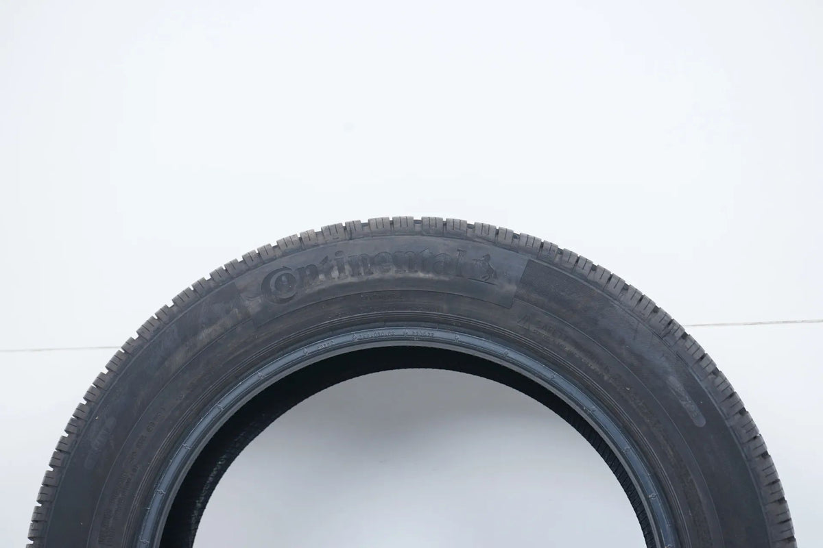 1x Winterreifen Continental 205 60 17 Zoll ca.8 mm DOT23 Bmw* Detailansicht 2