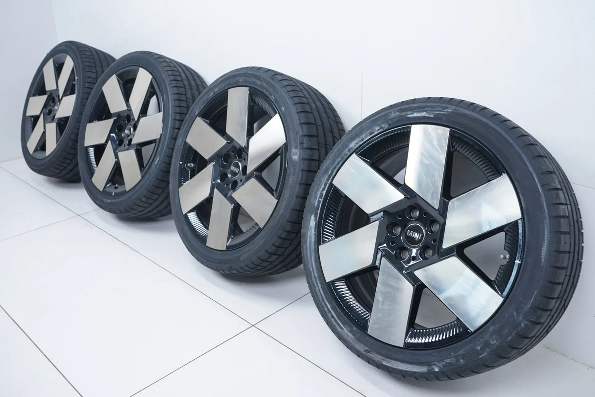MINI Countryman U25 New Summer Tires Summer Wheels 20 Inch Detailansicht 7
