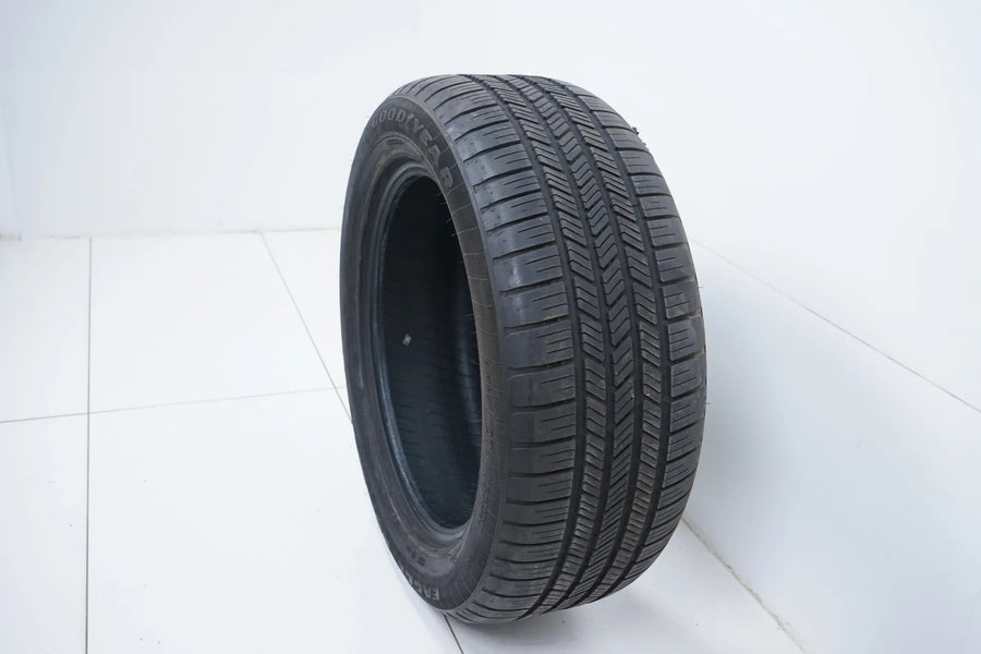 1x Summer tire 275 50 20 inch Goodyear DOT15 6mm