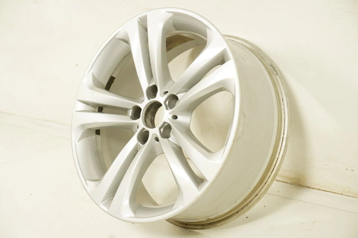 1 x cerchio in lega BMW Serie 3 Serie 4 F30 F31 F32 F36 da 19 pollici 401 6796256 8J Visualizzazione dettagliata 4