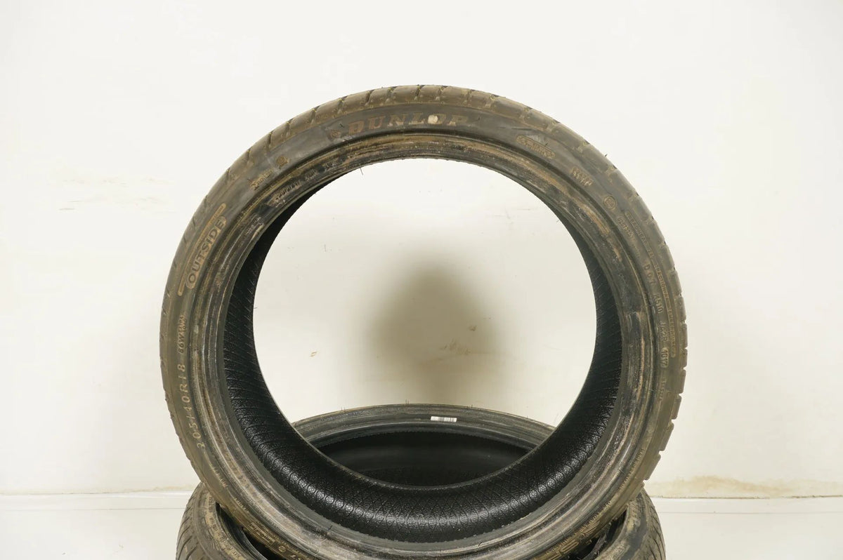 2x New Demo Summer Tires 205 40 18 inch Dunlop DOT17 BMW* RFT Detail view 2