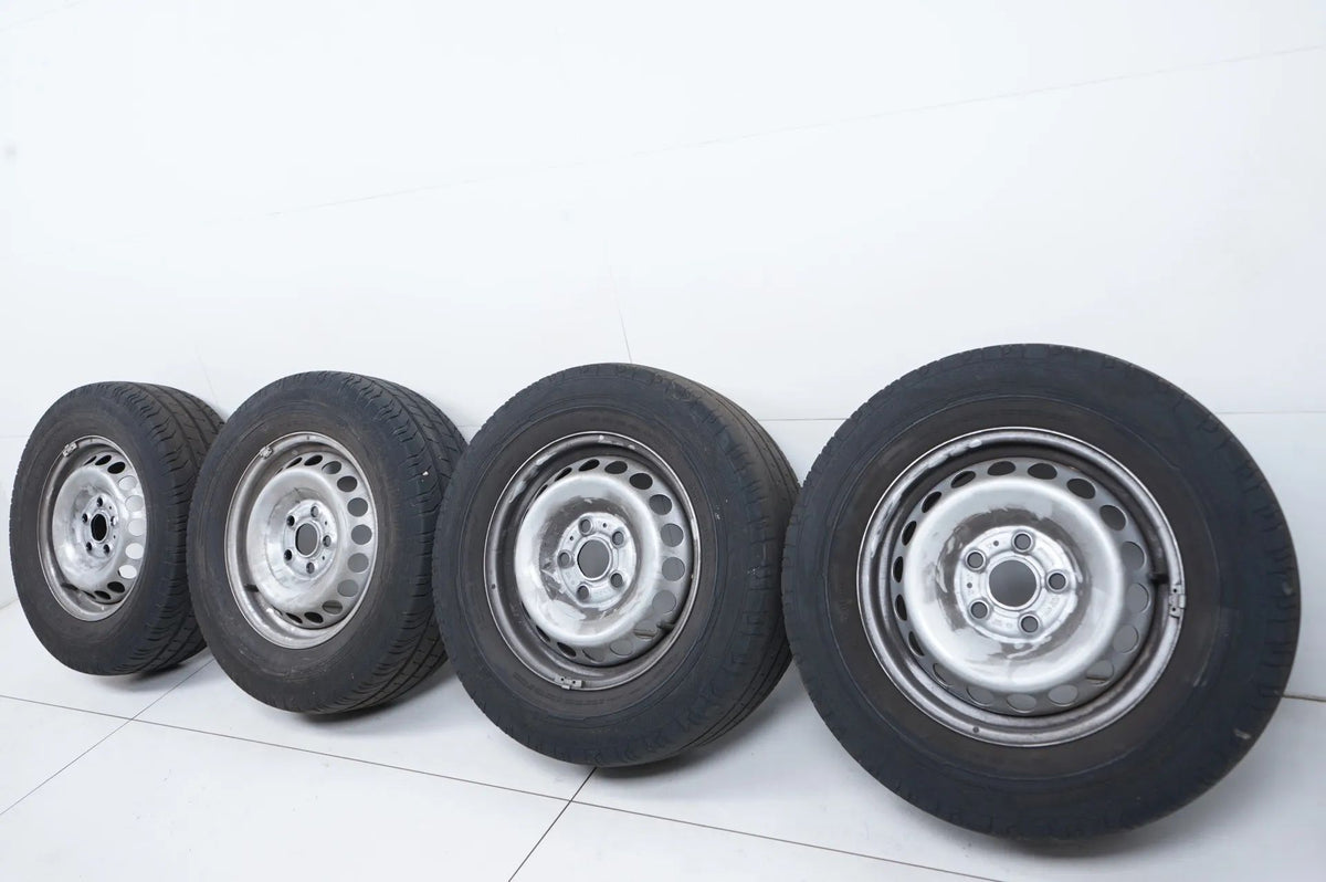 VW Volkswagen Crafter rims summer tires 235 65 16C inch Detailansicht 7