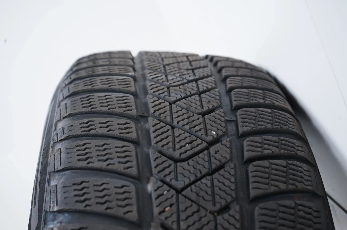 BMW X3 X4 G01 G02 Winter Tires Winter Wheels 225 60 18 inch Detailansicht 12