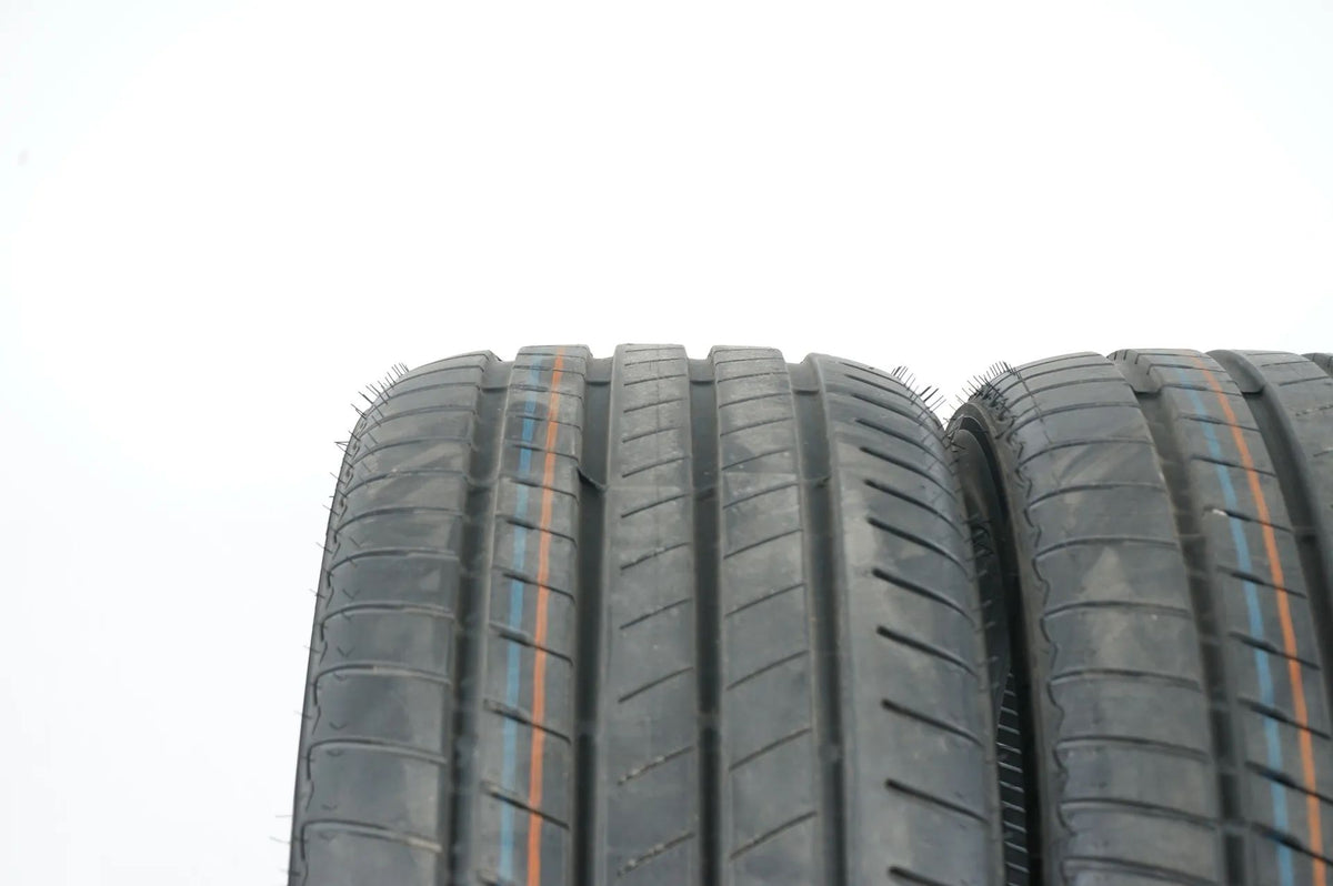 2 x Demo Summer Tires Bridgestone 275 45 R20 20 Inch BMW* RFT DOT24 Detail view 4