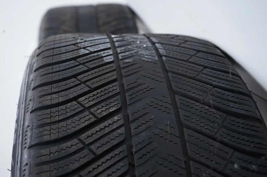 Mercedes E63 AMG W213 winter tires/wheels 265/40/19 inch
