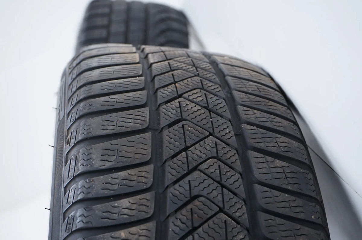 Mercedes CLS Class W257 winter tires/wheels 245/40/19 inch Detailansicht 11