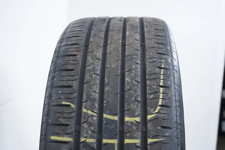 4 x Summer tires 235 50 19 inch Continental DOT21 approx. 4mm MO