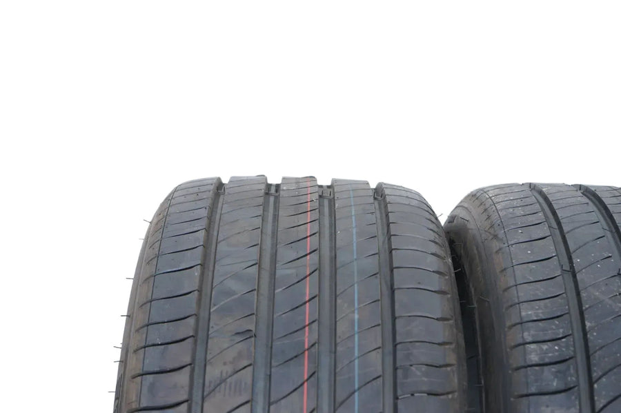 2 pneus été Michelin PRIMACY 4 VOL 255/40 R18 99Y