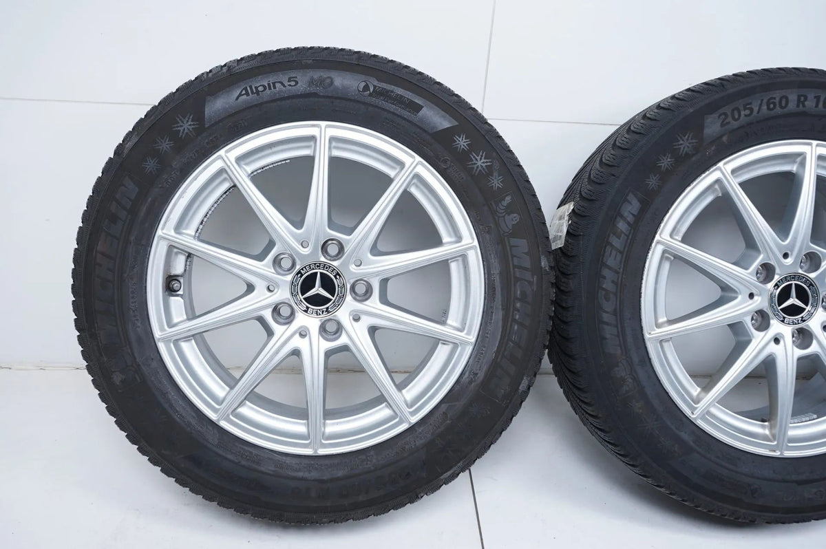 Mercedes A B Klasse W177 W247 Winterräder Winterreifen 16 Zoll Detailansicht 3