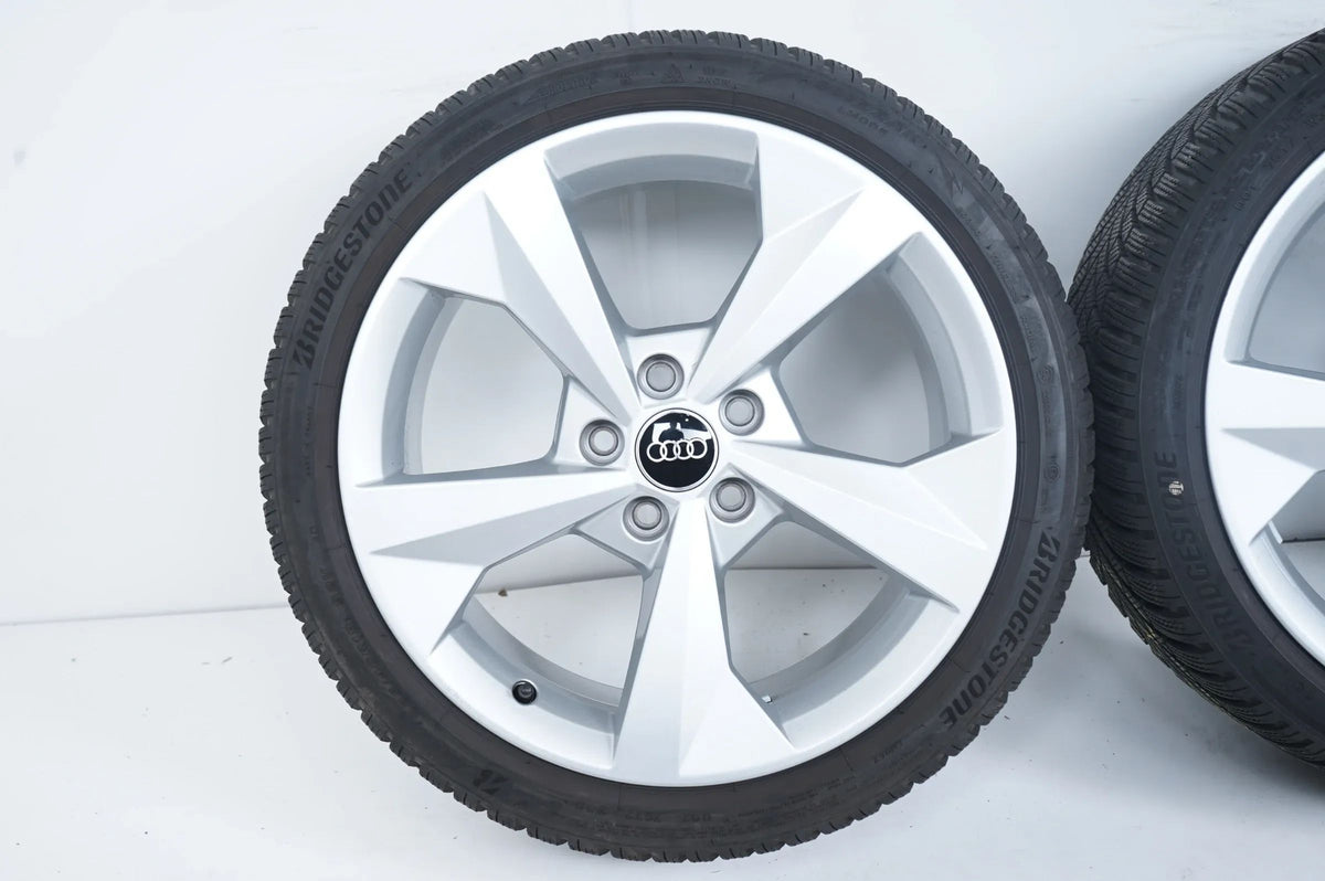 Audi A3 8Y Winterreifen Winterräder 225 40 18 Zoll 8Y0601025j Detailansicht 3