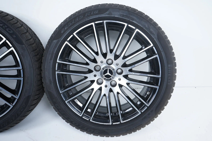 Mercedes C-klasse W206 winterbanden winterwielen 225 45 18 inch