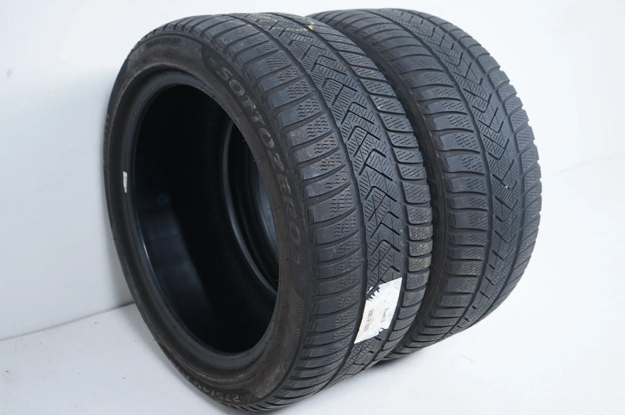 2x Winterreifen Pirelli Sottozero 275 40 18 Zoll ca.4 mm DOT21 MO