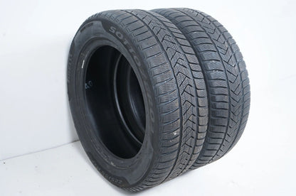 2 x Pneus d'hiver Pirelli 225 55 17 pouces DOT23 Bmw* env. 5mm