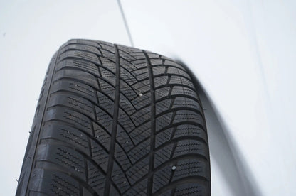Pneus/jantes hiver Audi A6 4K C8 225/60 R17 pouces 4K0601025