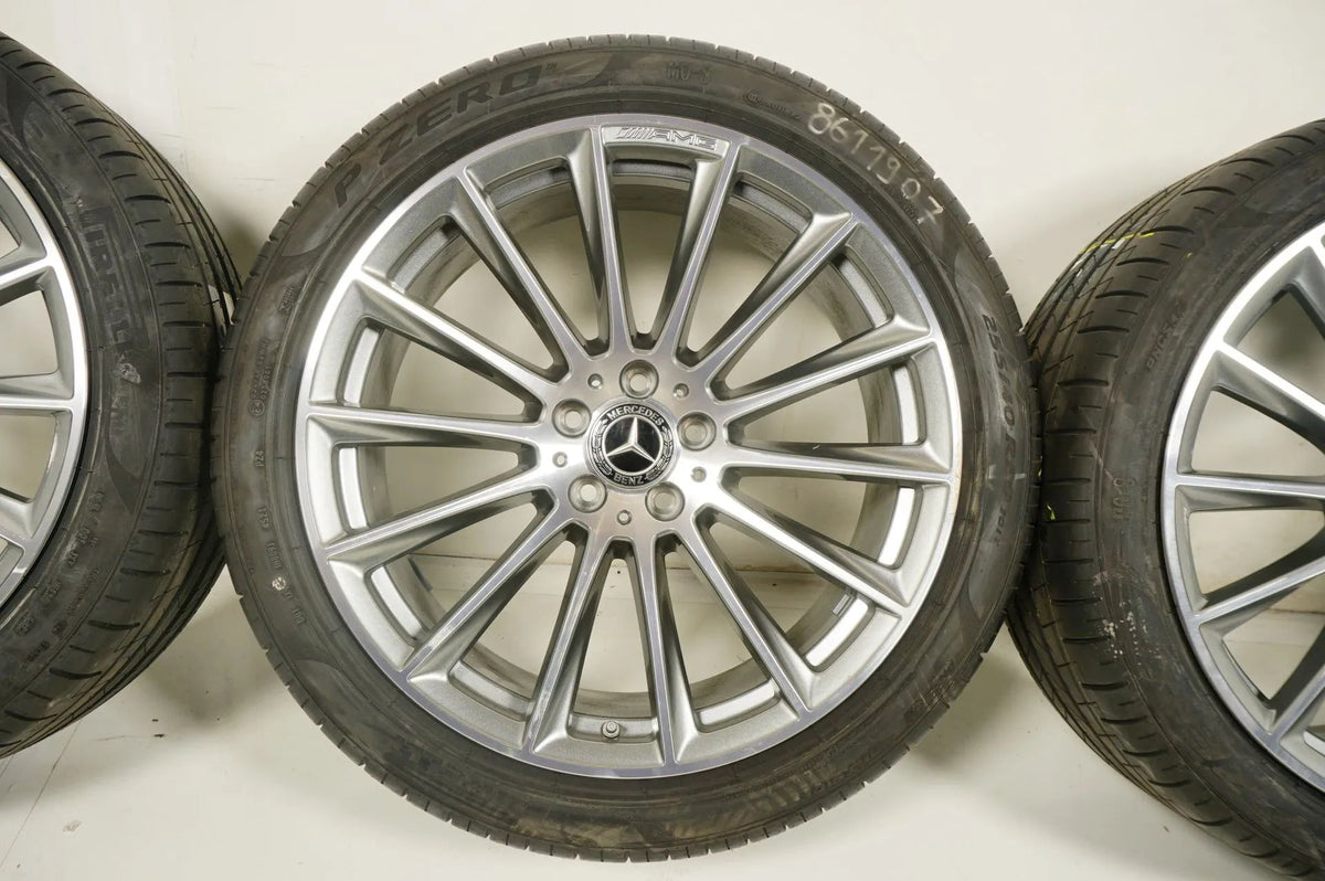 Like New Mercedes S Class W223 V223 AMG Summer Wheels 20 Inch Detailansicht 4