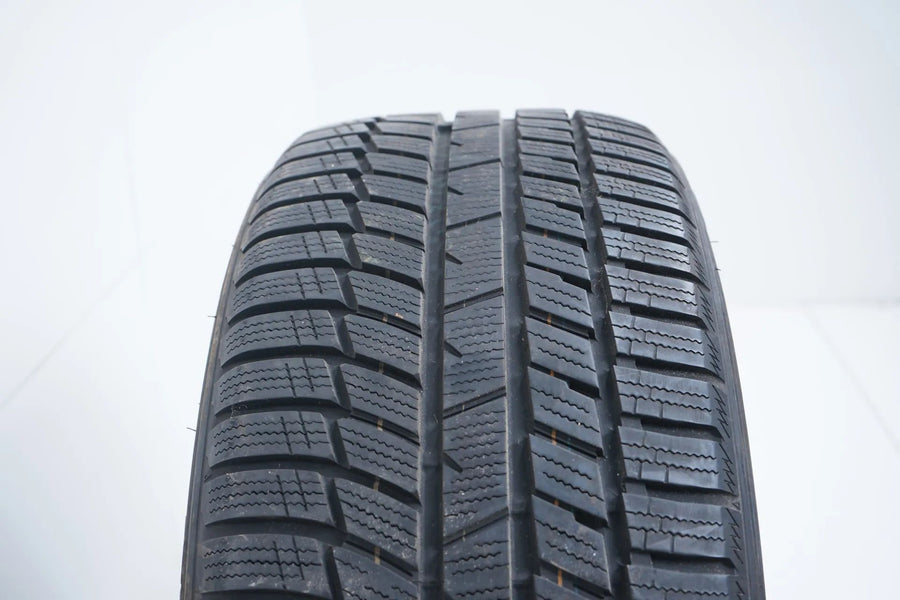 1x Toyo winter tire 275/45/20 inch, approx. 7 mm tread depth, DOT 19