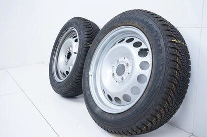 2 x Smart W453 Komplettrad Allwetterreifen 165 65 15 Zoll 7mm