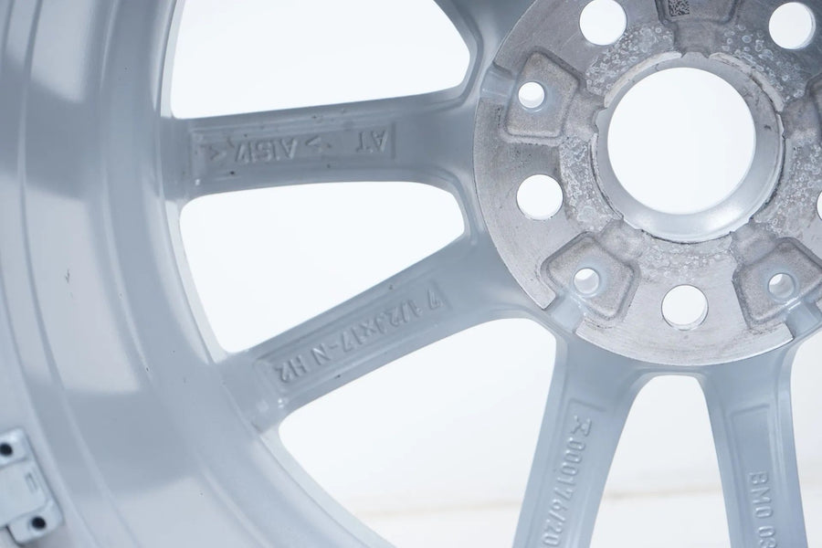 1 x originální hliníkový disk BMW řady 3 G20 G21 17 palců 778 6883520