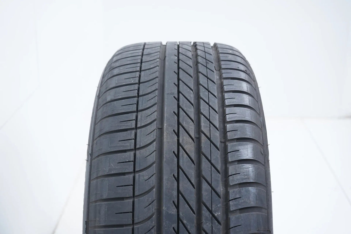1x Sommerreifen 255 50 19 Zoll Goodyear DOT15 ca.7mm MO Detailansicht 5