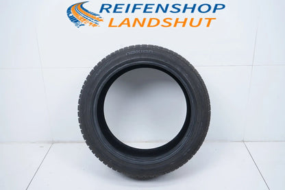 1 x Winterreifen Nokian 255 40 18 Zoll DOT19 ca.7 mm