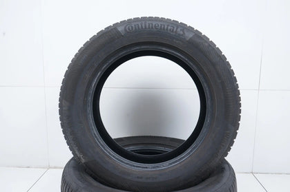 2x Continental winter tires 235 60 18 inch DOT19 approx. 5-7mm tread depth