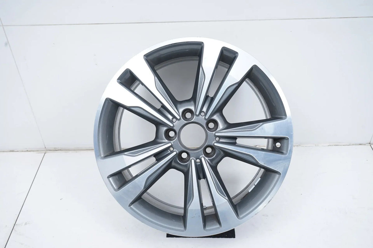 1 x Mercedes E-Class Coupe W207 18-inch Alloy Wheel A2074012902 8J Detail view 2