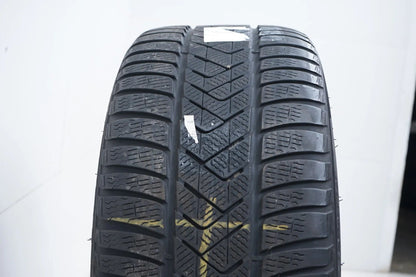 2x Winterreifen 275 40 18 Zoll Pirelli ca.4 mm DOT19 MO
