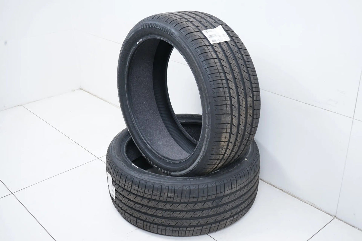 2x DEMO summer tires 265 40 21 inch Bridgestone DOT24 RFT MO Detail view 4