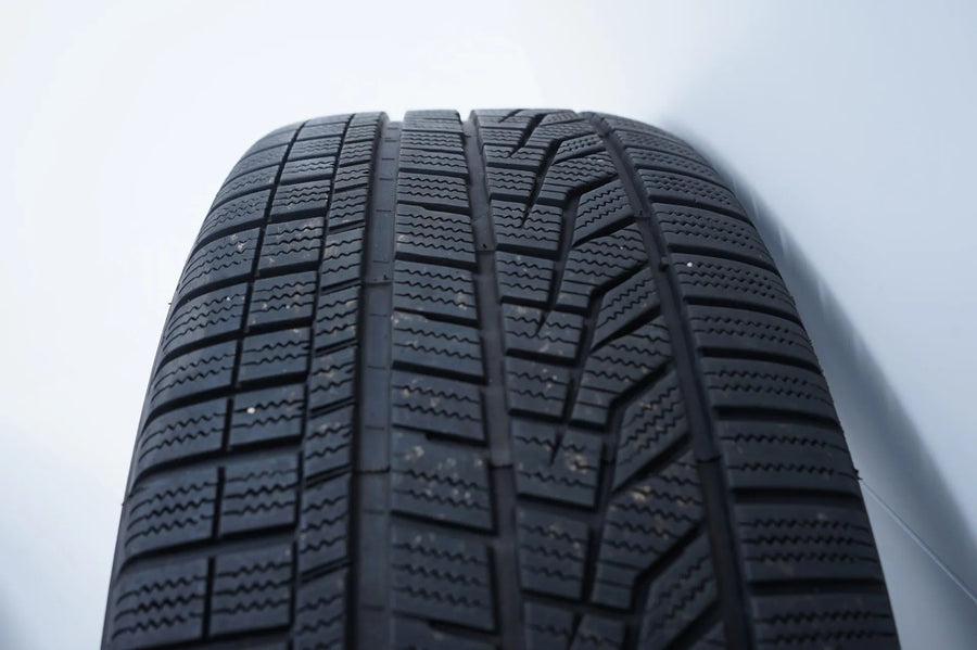 Mercedes S-Class W223 winter tires/wheels 255/45/19 inch