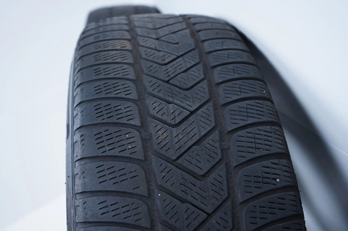 Mercedes EQC W293 N293 Winter Tires Winter Wheels 19 Inch Detailansicht 11