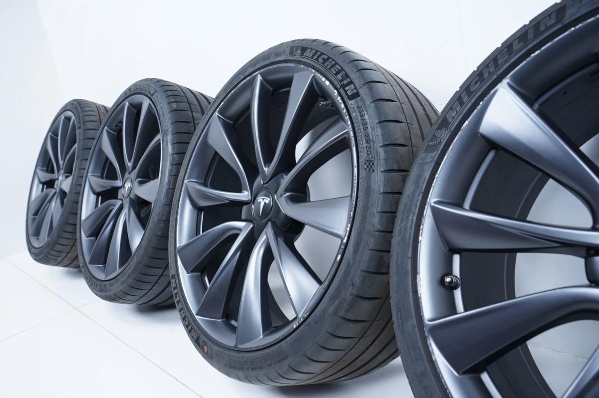 Tesla Model 3 summer tires, summer wheels 235/35/20 inch Detailansicht 17