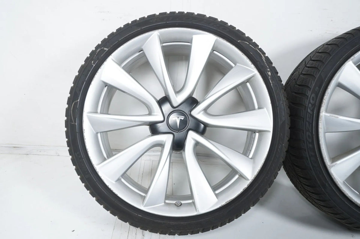 Tesla Model 3 winter wheels 235/35/20 inch with sensors (up to 2020) Detailansicht 3
