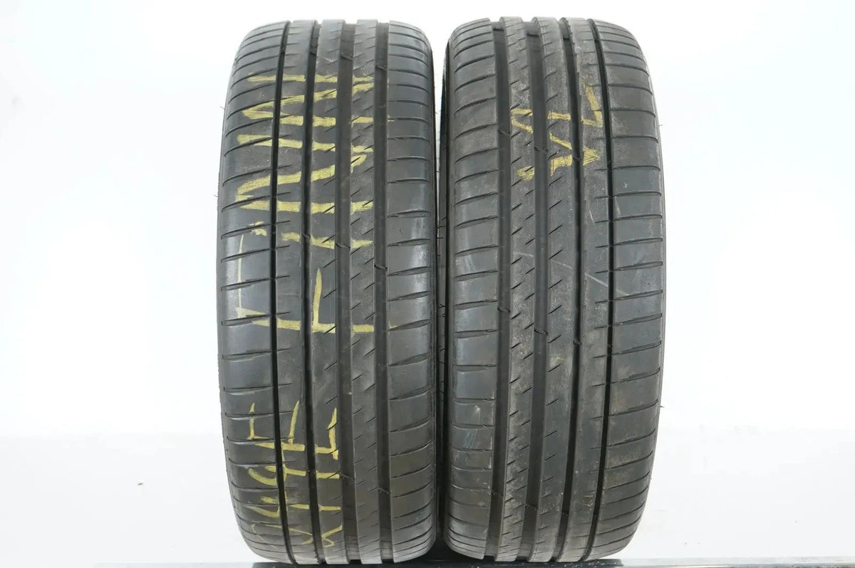 2 x pneus été Michelin 235 45 18 pouces DOT22 env. 5mm Tesla Detailansicht 2