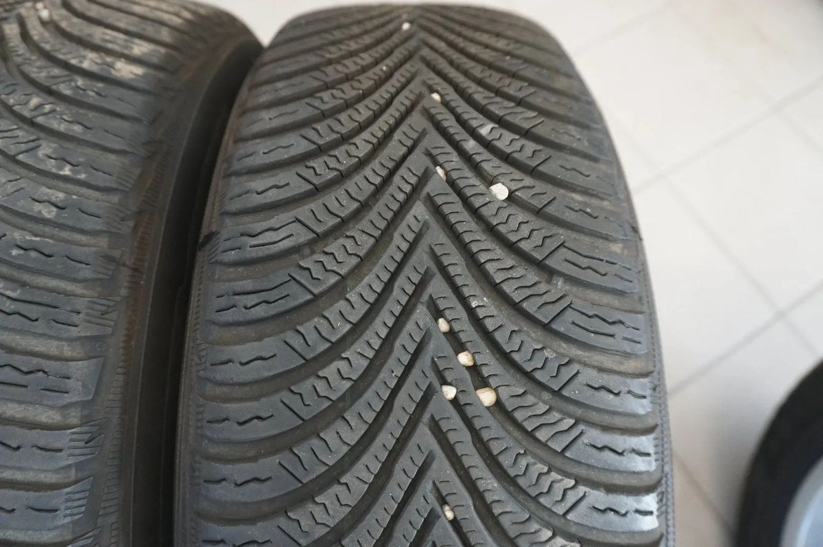 Jantes en aluminium, pneus hiver, roues hiver d'origine Mercedes Classe A W177, Classe B, CLA Vue détaillée 11