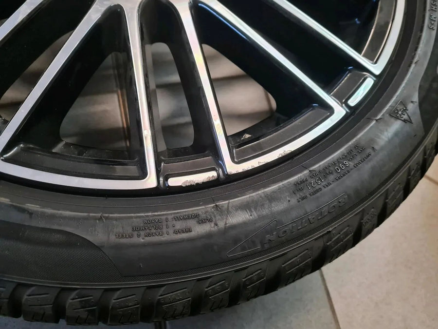 Original Mercedes C-Klasse W206 S206 Alufelgen Winterreifen 225 45 R18 Zoll 6mm