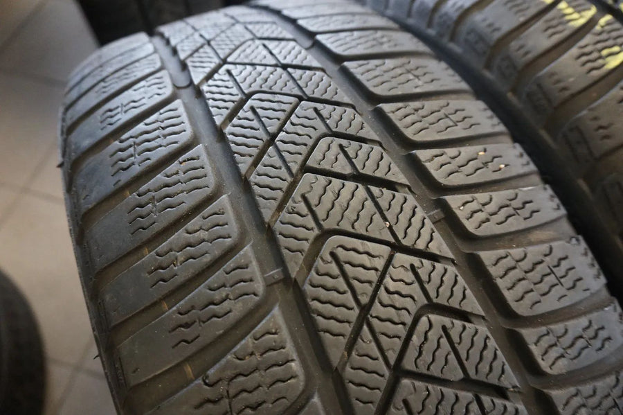 Original Mercedes E Klasse W213S 213 18 Zoll Alufelgen Winterräder Winterreifen