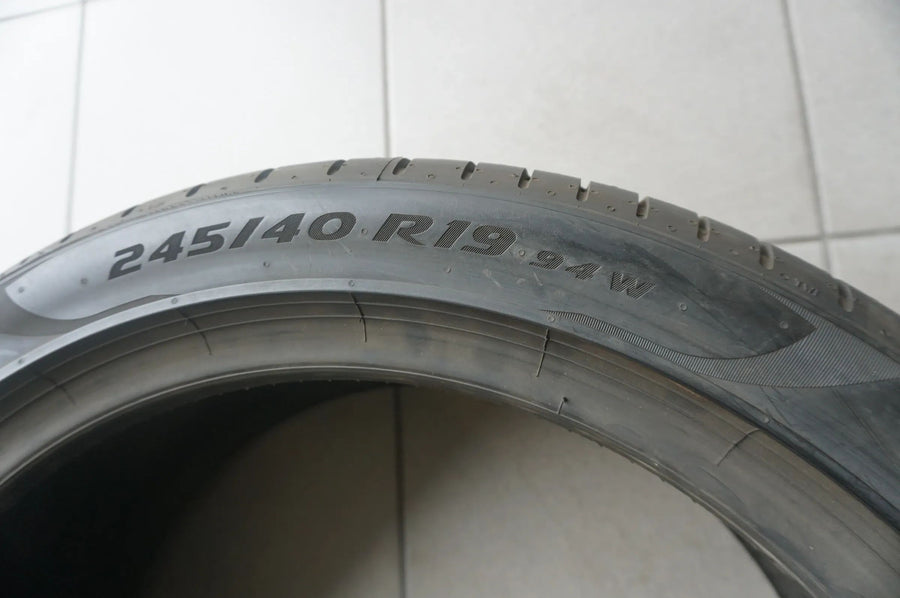 1 X 245 40 R19 94W Pneu été Pirelli P Zero PZero 7mm 2021