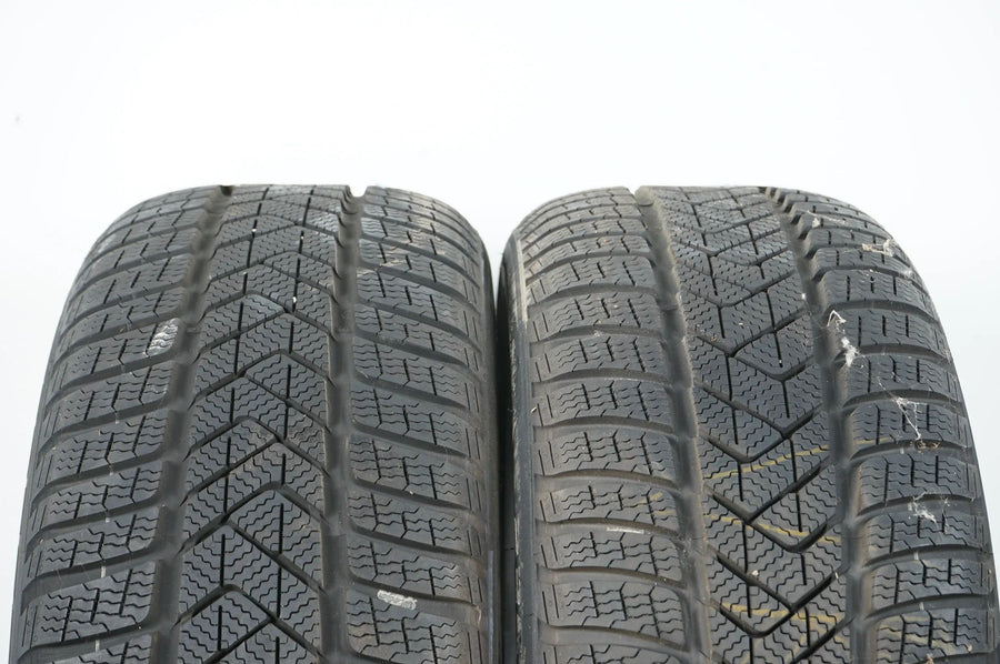 2x pneus hiver Pirelli Sottozero 235 50 19 pouces DOT19 env. 7mm MO