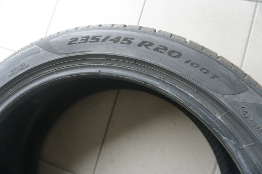 1 X 235 45 R20 100T Summer tire Pirelli P Zero PZero MO 2020 6.5mm